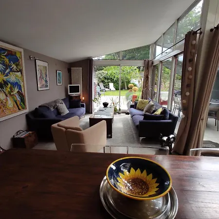 Bed & Breakfast Aux Trois Palmiers